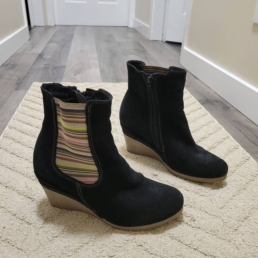 ERIC MICHAEL European Black Suede Wedge Ankle Boots, Chelsea boot style